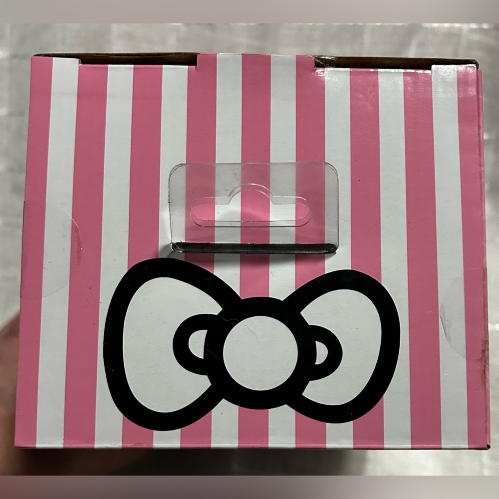 Sanrio Hello Kitty Remote Control Toy - Picture 6 of 7
